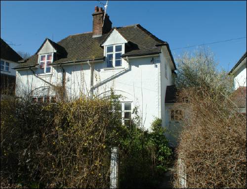 11 Hogarth Hill